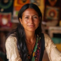 Carmen (Español) Tarot Card Reader
